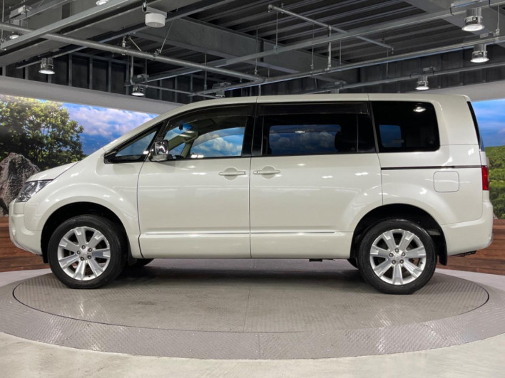 2019 Mitsubishi Delica D:5 LDA-CV1W (UW-6a19035da7338)[12]