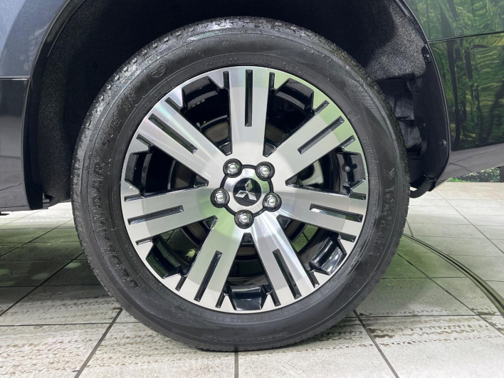 2022 Mitsubishi Delica D:5 3DA-CV1W (UW-6a19035f526ed)[10]