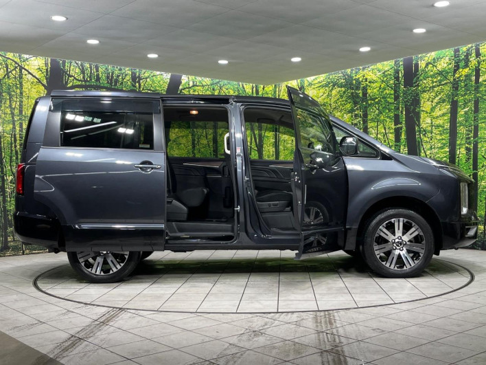 2022 Mitsubishi Delica D:5 3DA-CV1W (UW-6a19035f526ed)[23]