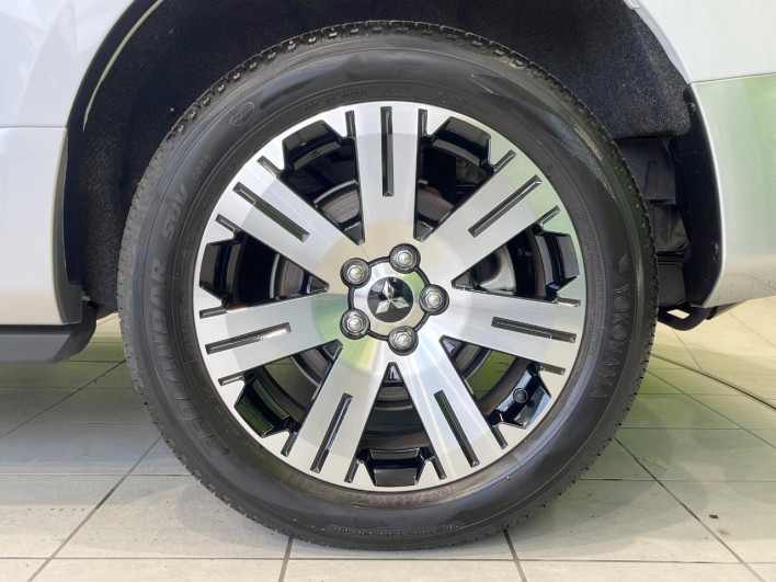 2024 Mitsubishi Delica D:5 3DA-CV1W (UW-6a1903657b878)[15]