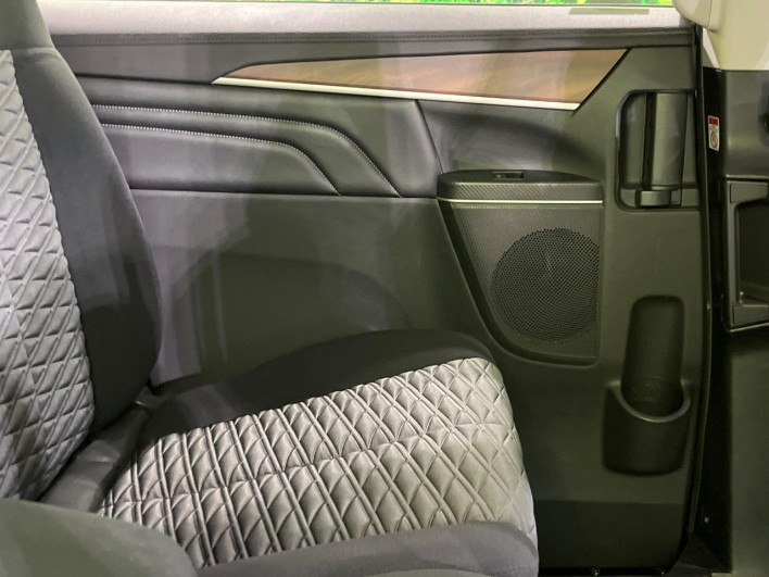 2024 Mitsubishi Delica D:5 3DA-CV1W (UW-6a1903674662e)[13]