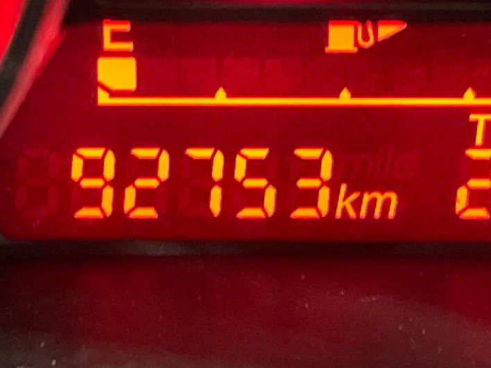 2011 Mazda Premacy DBA-CWEFW (UW-6a1903688583b)[2]