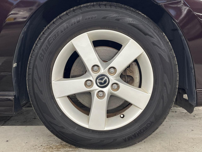 2013 Mazda Premacy DBA-CWFFW (UW-6a190368966fb)[22]