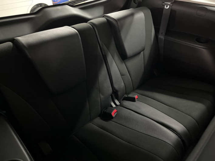 2013 Mazda Premacy DBA-CWFFW (UW-6a190368966fb)[19]