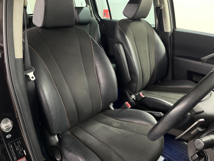 2013 Mazda Premacy DBA-CWFFW (UW-6a190368966fb)[17]