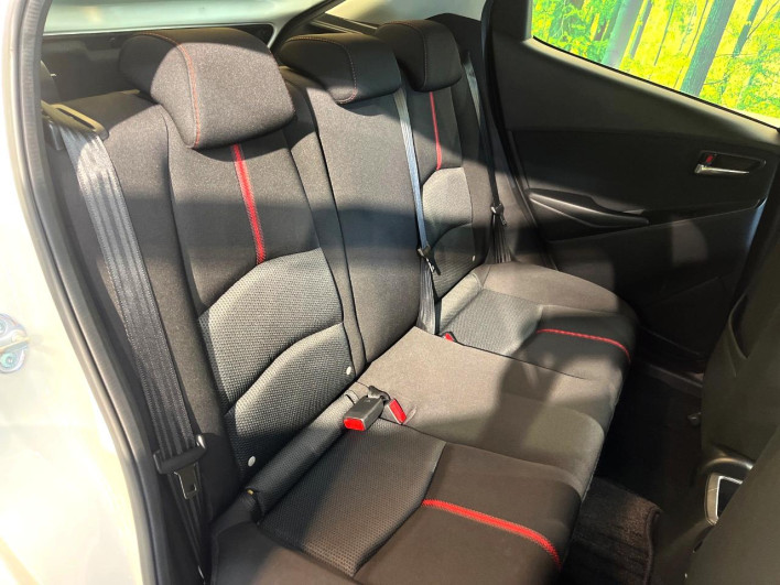 2015 Mazda Demio LDA-DJ5FS (UW-6a1903706af21)[26]