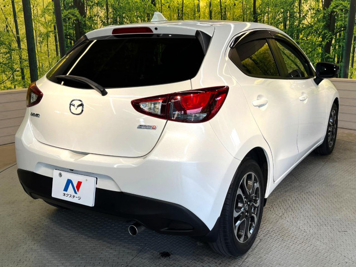 2015 Mazda Demio LDA-DJ5FS (UW-6a1903706af21)[11]