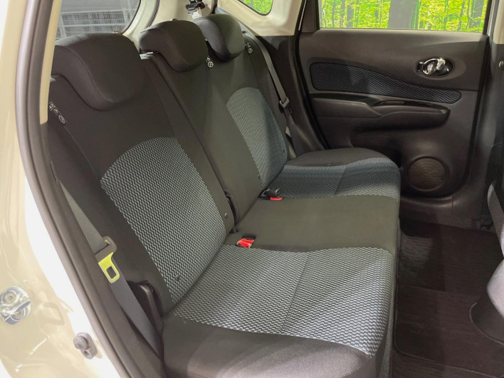 2016 Nissan Note DBA-E12 (UW-6a190376e76ef)[15]