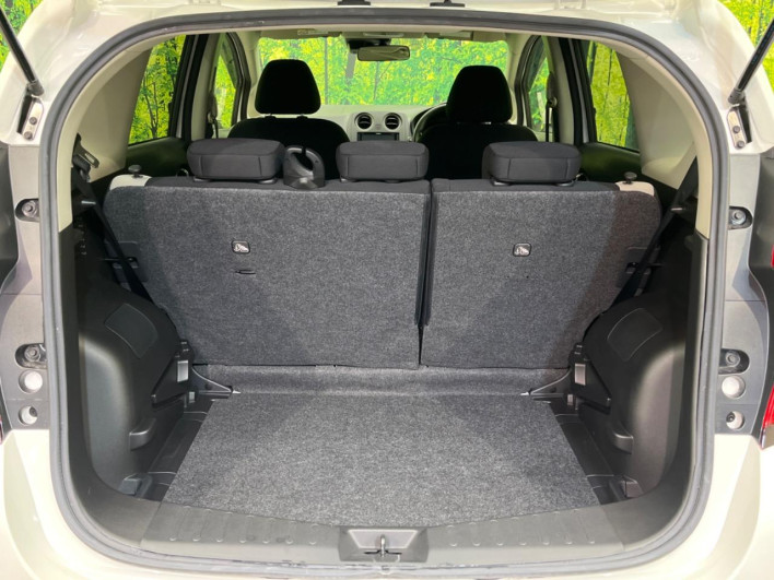 2018 Nissan Note DBA-E12 (UW-6a1903778e925)[28]