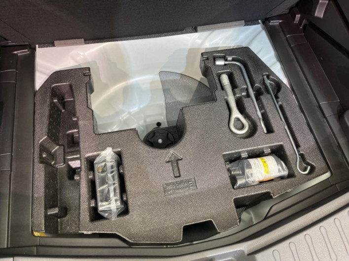 2018 Nissan Note DBA-E12 (UW-6a1903778e925)[27]