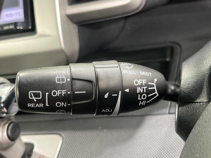 2013 Honda Freed DBA-GB4 (UW-6a190385ac6fd)[22]