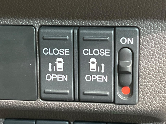 2016 Honda Freed DBA-GB5 (UW-6a190385b7860)[22]