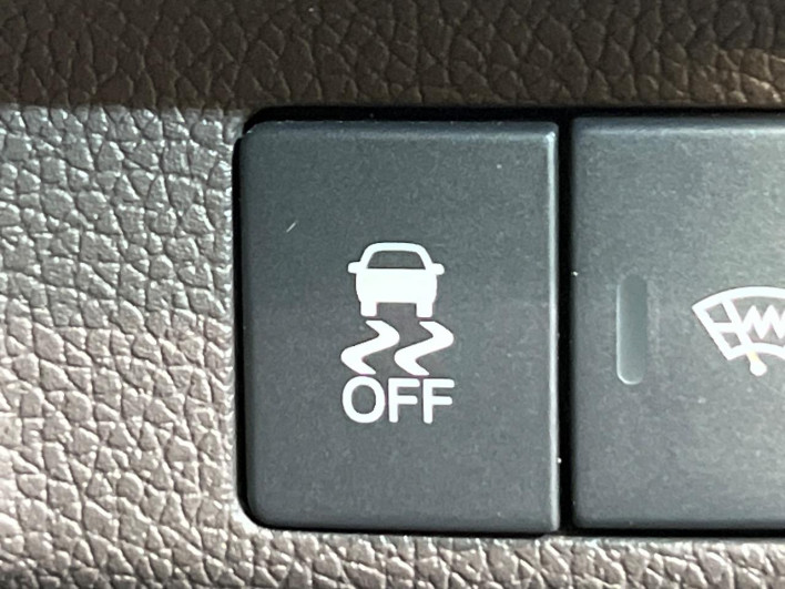 2016 Honda Freed DBA-GB5 (UW-6a190385b7860)[23]