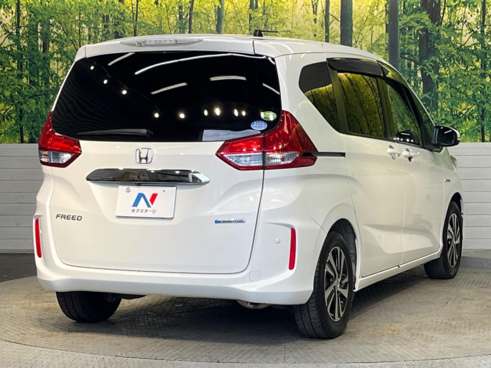 2018 Honda Freed hybrid DAA-GB7 (UW-6a19038b12717)[22]
