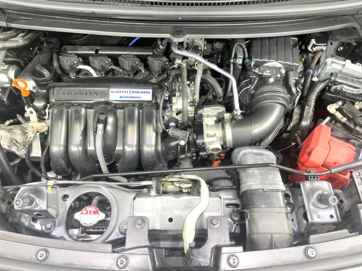 2021 Honda Freed hybrid 6AA-GB7 (UW-6a19038c5238a)[18]