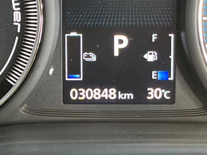 2017 Mitsubishi OUTLANDER PHEV DLA-GG2W (UW-6a190398a0849)[2]