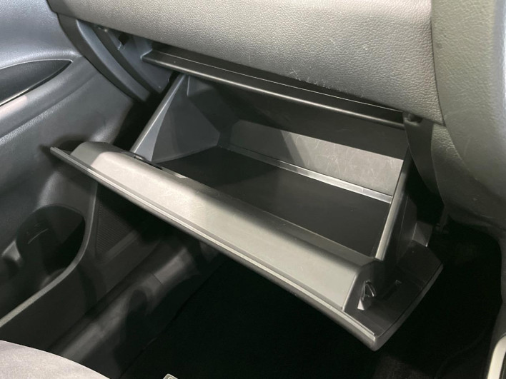 2017 Mitsubishi OUTLANDER PHEV DLA-GG2W (UW-6a190398a0849)[8]