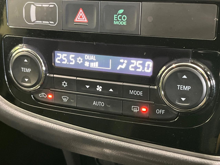2017 Mitsubishi OUTLANDER PHEV DLA-GG2W (UW-6a190398a0849)[13]