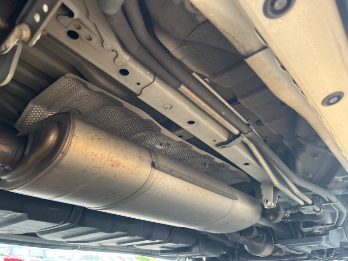 2013 Toyota Vellfire DBA-GGH20W (UW-6a190398c6941)[6]