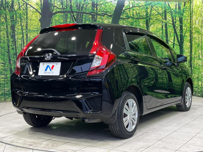 2014 Honda Fit DBA-GK4 (UW-6a19039b428ed)[29]