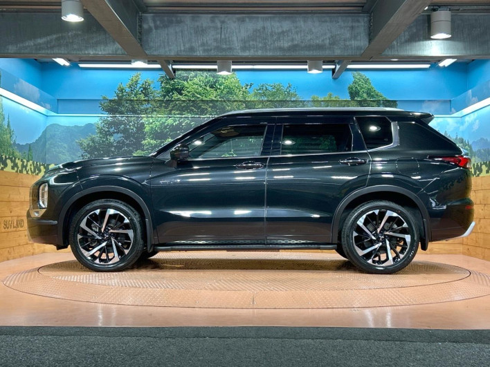 2022 Mitsubishi OUTLANDER PHEV 5LA-GN0W (UW-6a19039dc64b6)[6]