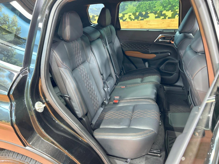 2022 Mitsubishi OUTLANDER PHEV 5LA-GN0W (UW-6a19039dc64b6)[13]