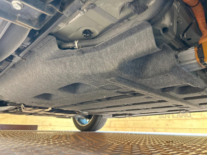 2022 Mitsubishi OUTLANDER PHEV 5LA-GN0W (UW-6a19039dc64b6)[26]