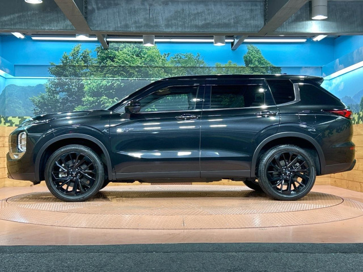 2023 Mitsubishi OUTLANDER PHEV 5LA-GN0W (UW-6a19039de11a8)[15]