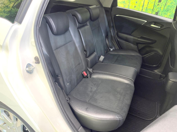 2016 Honda SHUTTLE DAA-GP7 (UW-6a1903a08c2f5)[13]