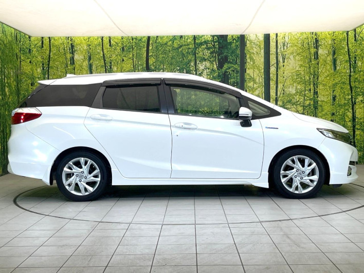 2016 Honda SHUTTLE DAA-GP7 (UW-6a1903a08c2f5)[22]