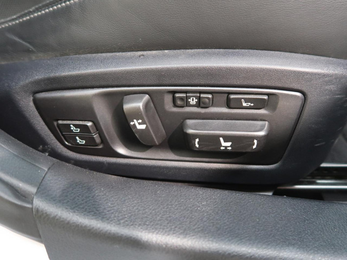 2013 Lexus GS DBA-GRL10 (UW-6a1903a3c32aa)[26]