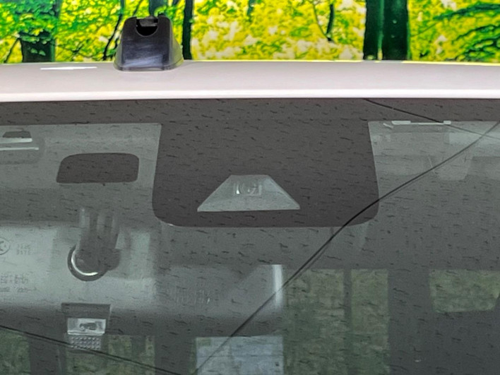 2021 Toyota Hilux 3DF-GUN125 (UW-6a1903af17bdc)[10]