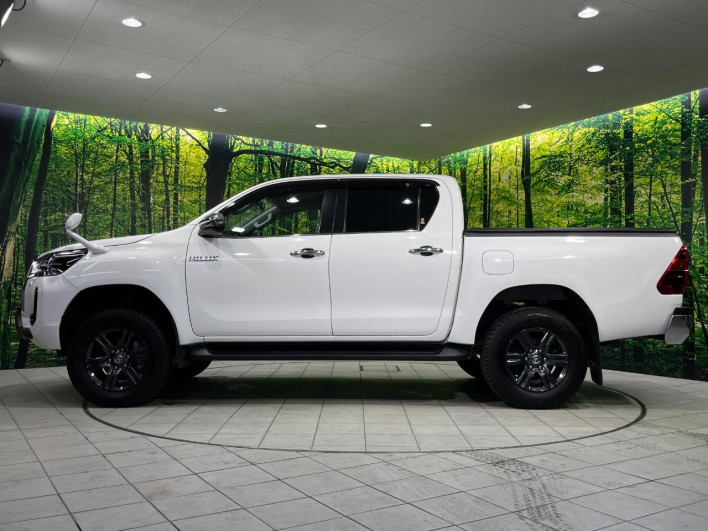 2021 Toyota Hilux 3DF-GUN125 (UW-6a1903af17bdc)[20]