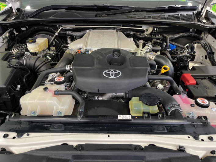 2021 Toyota Hilux 3DF-GUN125 (UW-6a1903af17bdc)[4]
