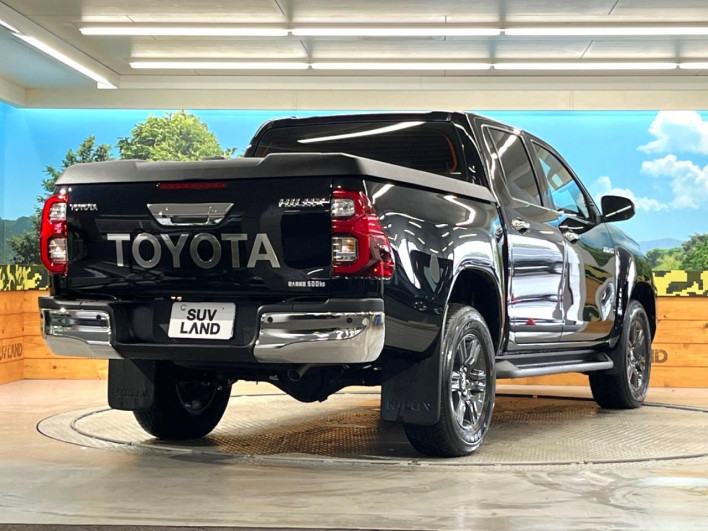 2023 Toyota Hilux 3DF-GUN125 (UW-6a1903b0b2d5d)[14]