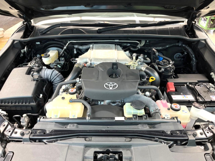 2023 Toyota Hilux 3DF-GUN125 (UW-6a1903b0b2d5d)[4]