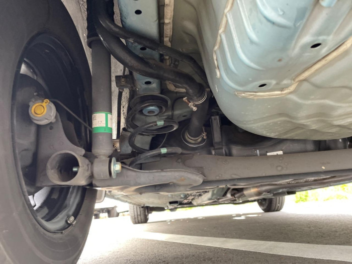 2017 Nissan Note DAA-HE12 (UW-6a1903b8e8969)[15]