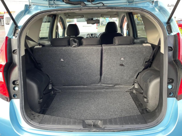 2017 Nissan Note DAA-HE12 (UW-6a1903b8e8969)[20]