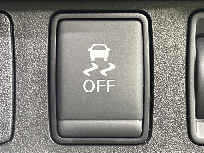 2019 Nissan Note DAA-HE12 (UW-6a1903bc4bd42)[20]