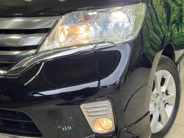 2013 Nissan Serena DAA-HFC26 (UW-6a1903c26363c)[15]