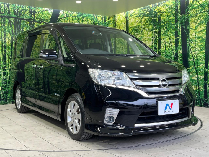 2013 Nissan Serena DAA-HFC26 (UW-6a1903c26363c)[21]