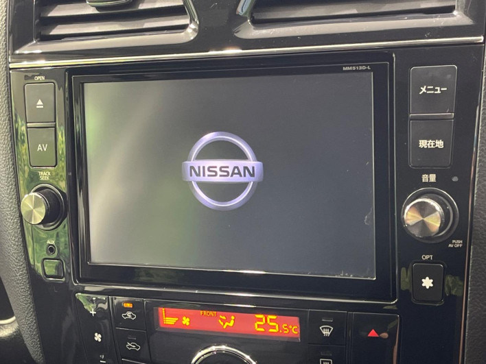 2013 Nissan Serena DAA-HFC26 (UW-6a1903c26363c)[10]