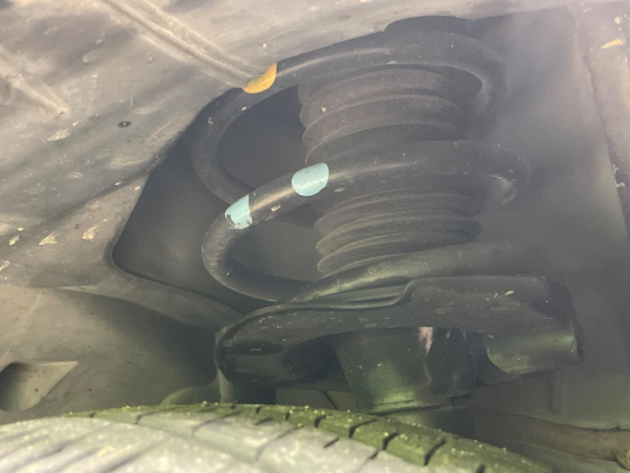 2013 Nissan Serena DAA-HFC26 (UW-6a1903c268974)[6]