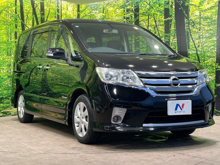 2013 Nissan Serena DAA-HFC26 (UW-6a1903c268974)[15]