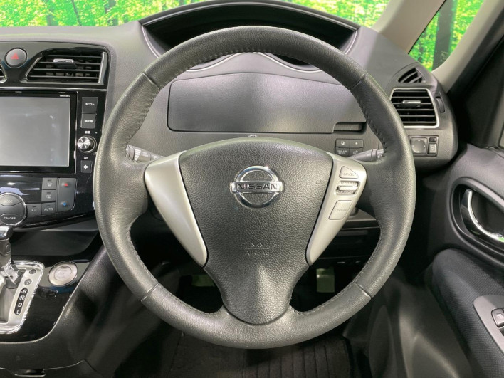 2014 Nissan Serena DAA-HFC26 (UW-6a1903c3794a1)[21]