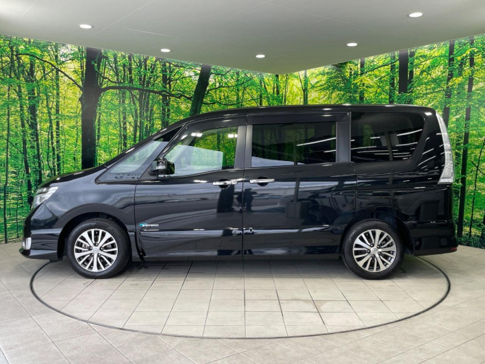 2014 Nissan Serena DAA-HFC26 (UW-6a1903c3794a1)[7]