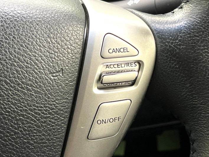 2014 Nissan Serena DAA-HFC26 (UW-6a1903c4e77af)[14]