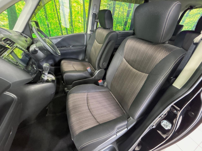 2015 Nissan Serena DAA-HFC26 (UW-6a1903c66b5b5)[14]
