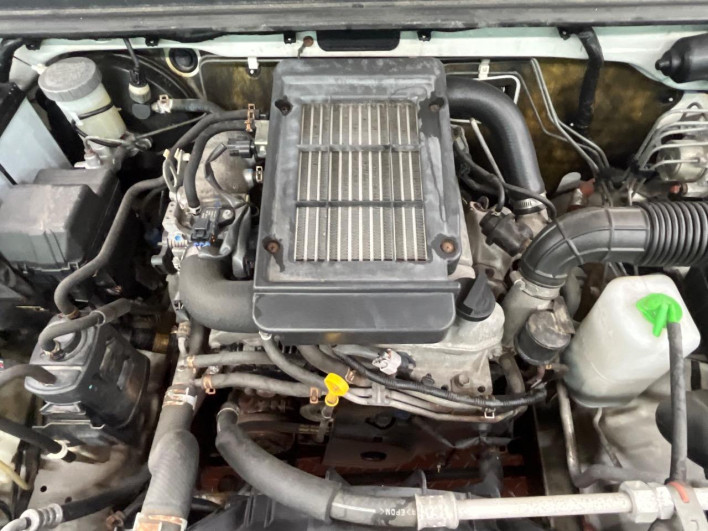 2011 Suzuki Jimny ABA-JB23W (UW-6a1903ce39c25)[6]