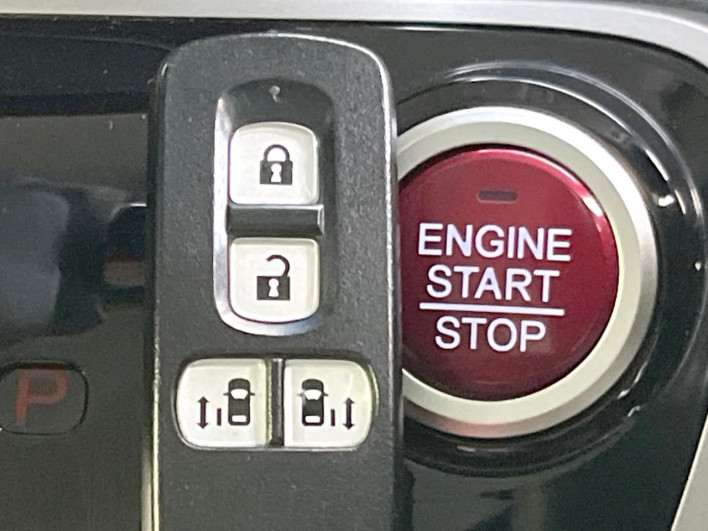 2013 Honda N-BOX CUSTOM DBA-JF1 (UW-6a1903d86807f)[19]